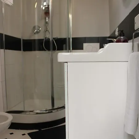 Piazza 8 Agosto Bed and Breakfast Μπολόνια